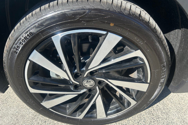 2025 MY25.5 MG ZS ZS32 Essence Turbo SUV Image 12