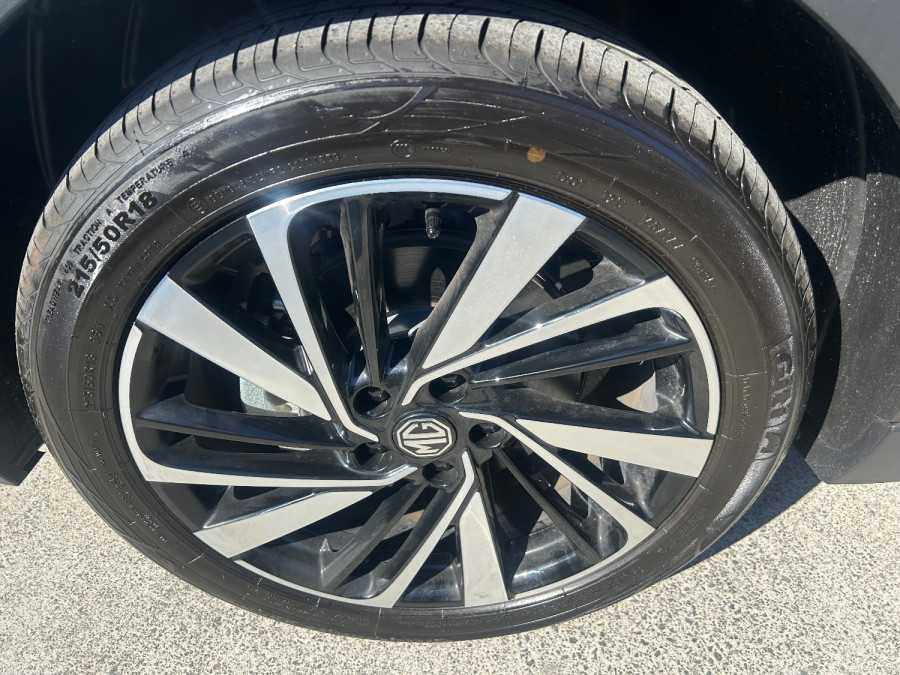 2025 MY25.5 MG ZS ZS32 Essence Turbo SUV Image 12