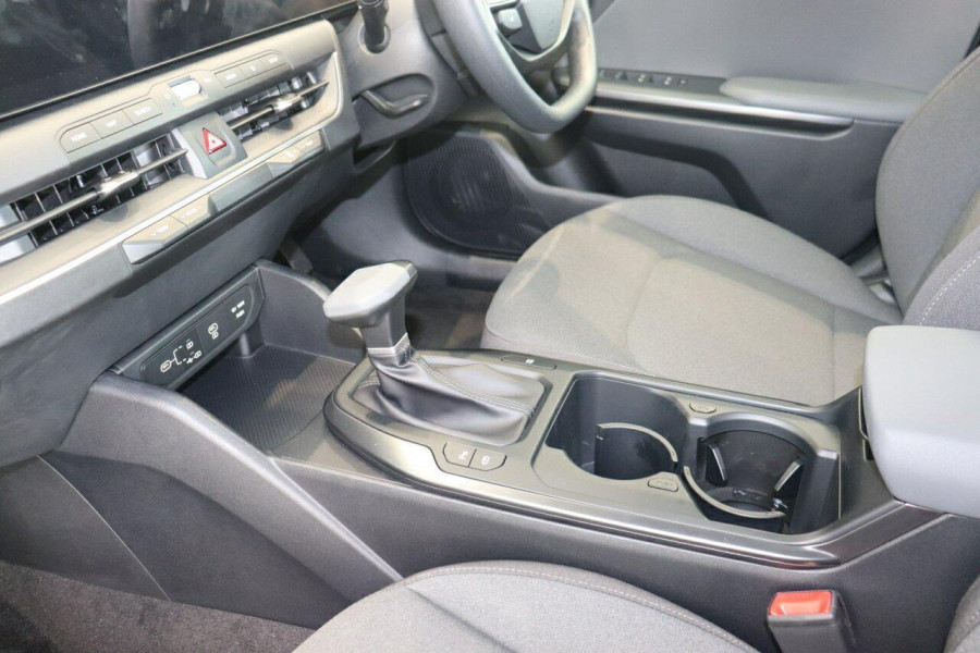 2024 MY25 Kia K4 CL4m Sport Sedan Image 21