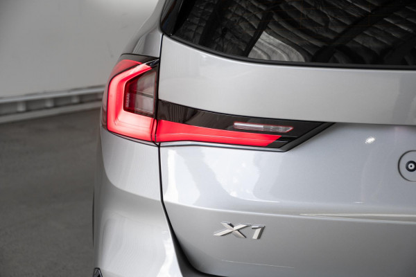 2026 BMW X1 U11 sDrive18i SUV image 22