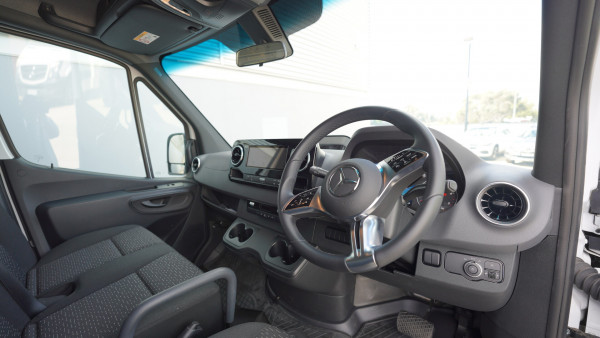 2024 MY25 Mercedes-Benz Sprinter VS30 315CDI MWB Van image 18