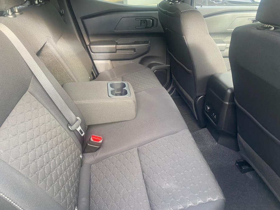 2026 Nissan Navara D27 ST Ute Image 23