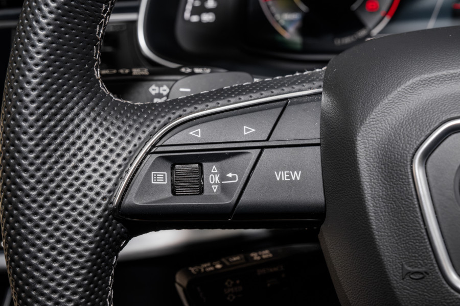 2025 Audi Q7 4M 55 TFSI S line SUV