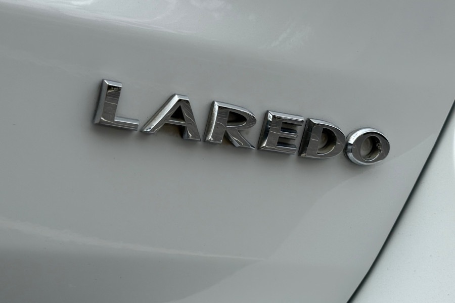2015 Jeep Grand Cherokee WK Laredo SUV Image 26