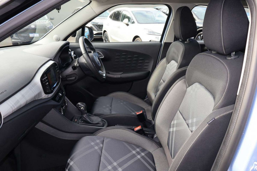 2021 MG MG3 SZP1 Core Hatch Image 8