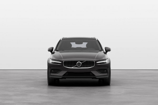 2023 MY24 Volvo V60 Cross Country  Ultimate B5 Bright Wagon Image 6