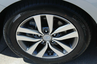 2019 Hyundai i30 PD2 MY19 Active Hatchback image 15