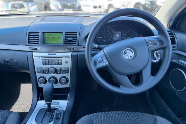 2009 MY9.5 Holden Commodore VE Omega Wagon Image 17