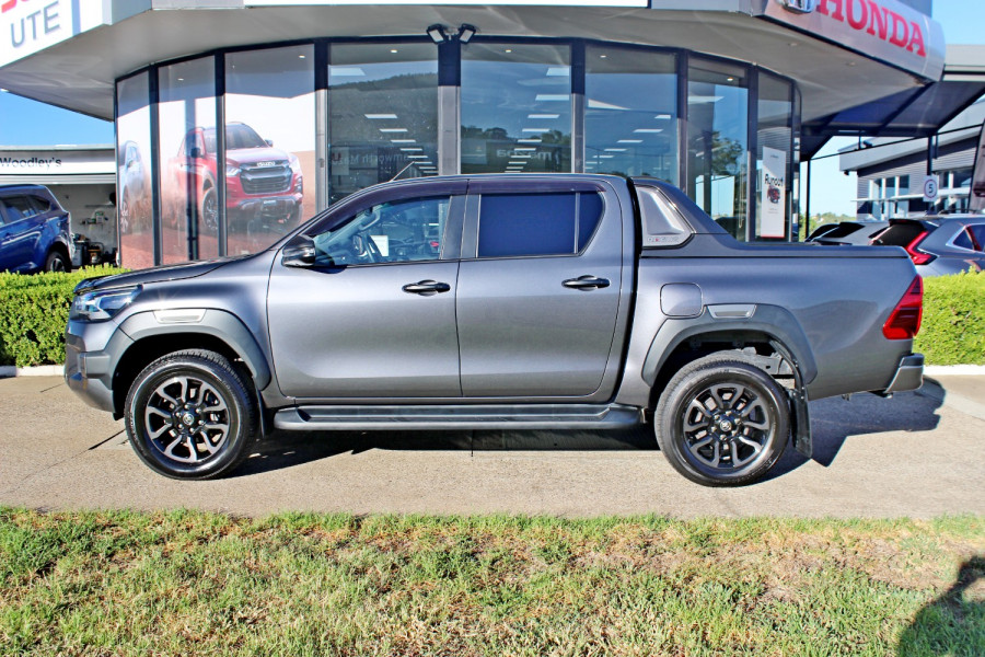 2021 Toyota HiLux GUN126R Rogue Dual Cab Pick Up Image 5