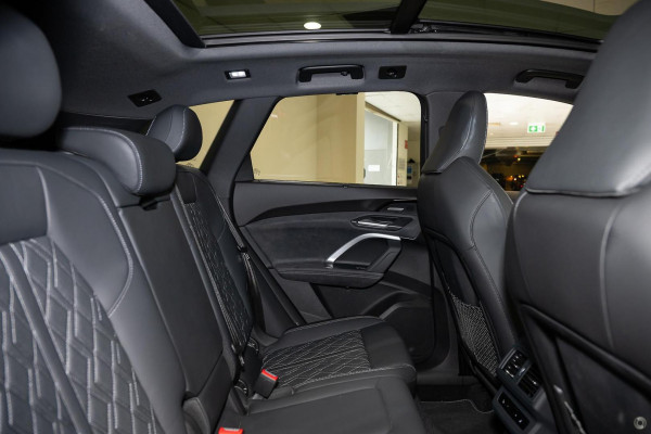 2025 Audi SQ5 FY SUV image 10