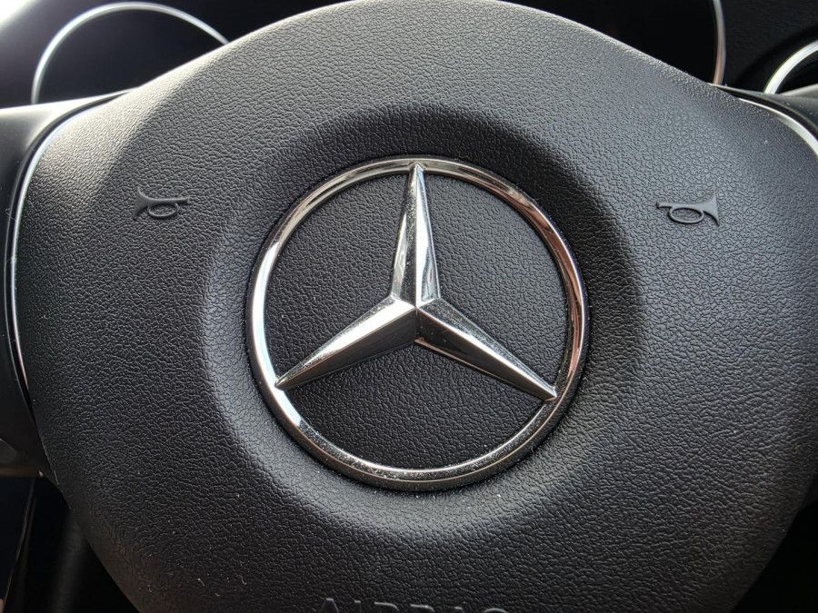 2018 Mercedes-Benz C-Class W205 C200 Sedan Image 25
