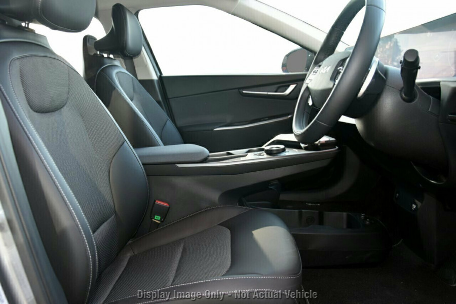 2024 Kia EV6 CV Air SUV Image 8