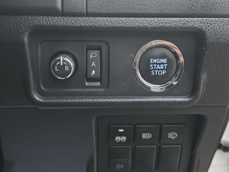 2023 Toyota LandCruiser Prado GDJ150R GXL SUV Image 10