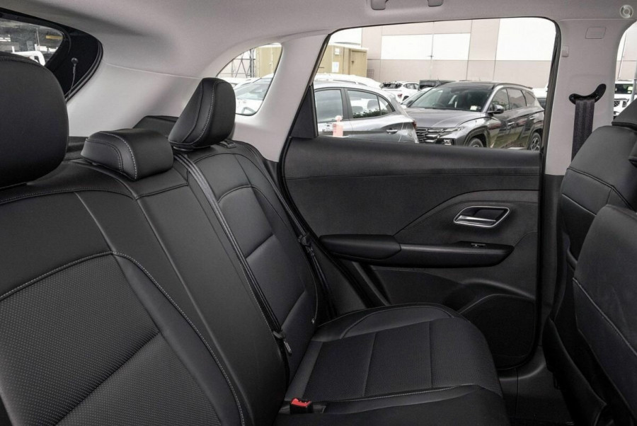 2025 MG ZS ZS32 Essence Hybrid+ SUV Image 12