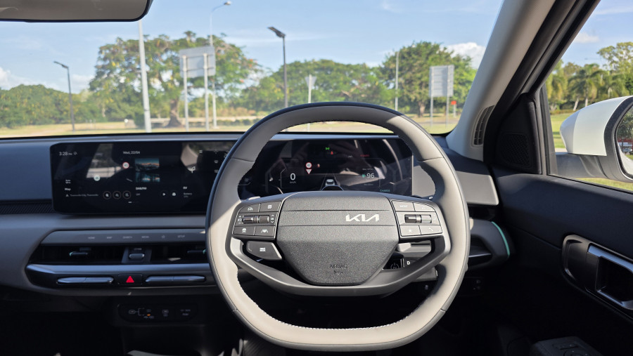 2026 Kia EV4  Air Standard Range Sedan Image 13