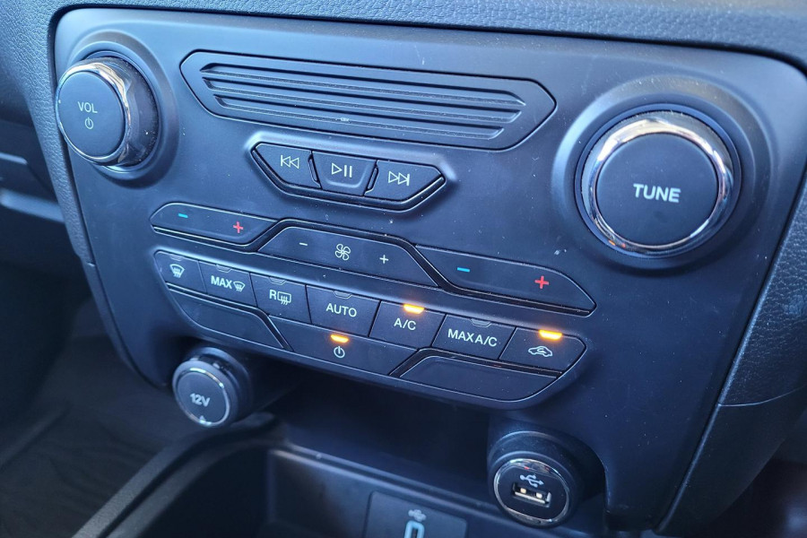 2022 MY21.75 Ford Everest UA II Ambiente SUV Image 22