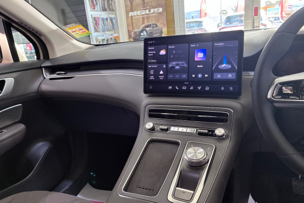 2026 MG MGS6 EV IS3E Essence SUV Image 13