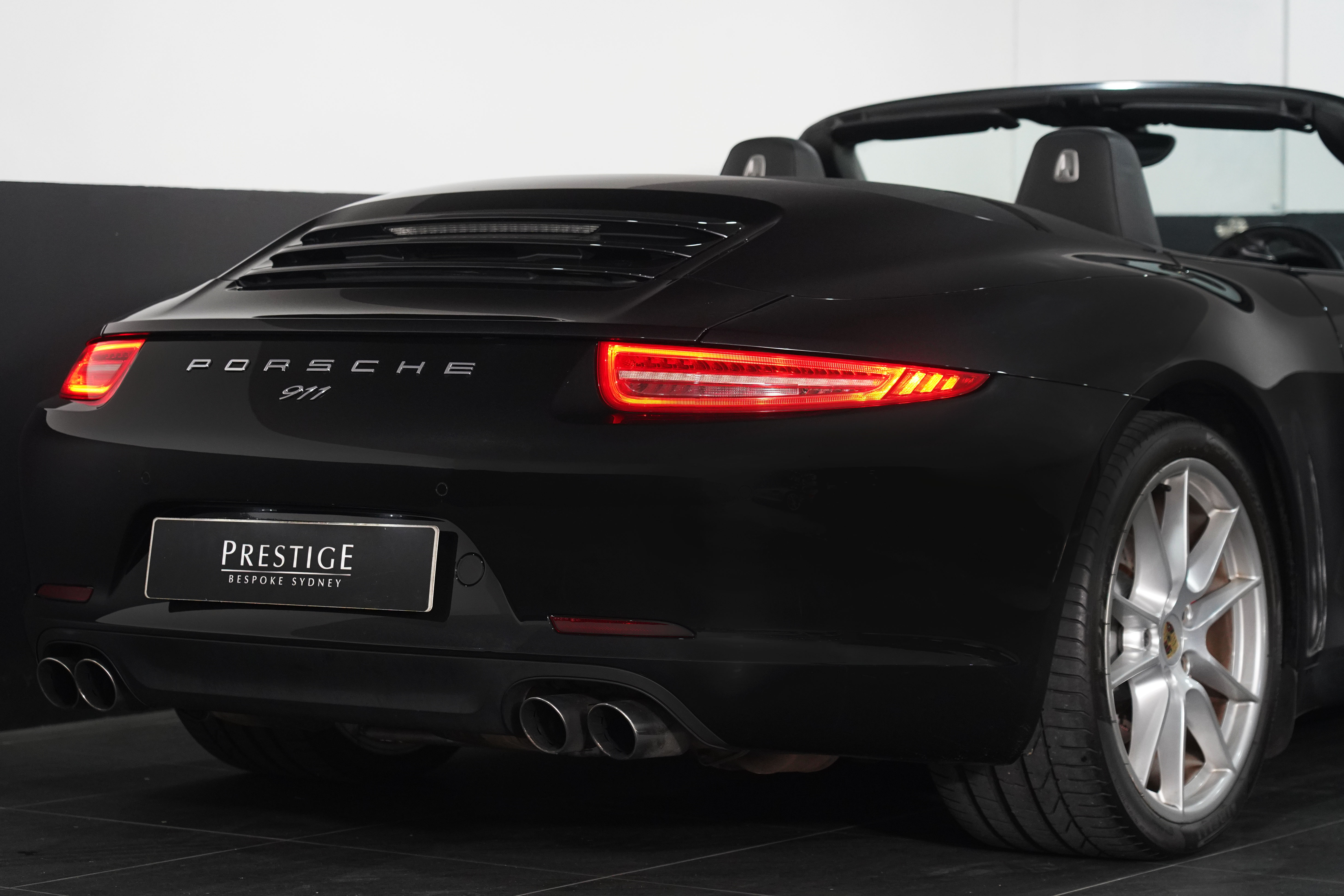 2013 Porsche 911 991 Carrera Convertible Image 23