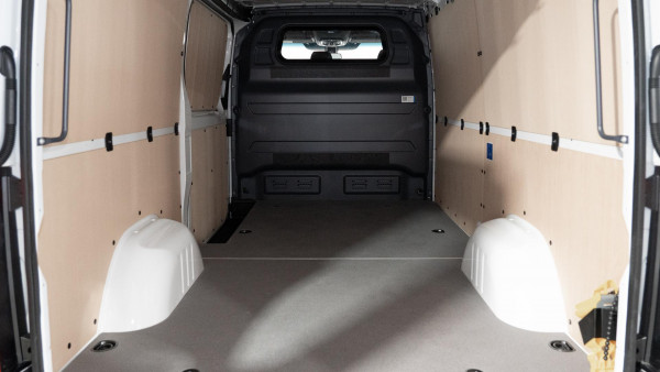 2024 Mercedes-Benz Sprinter VS30 417CDI Bus image 4