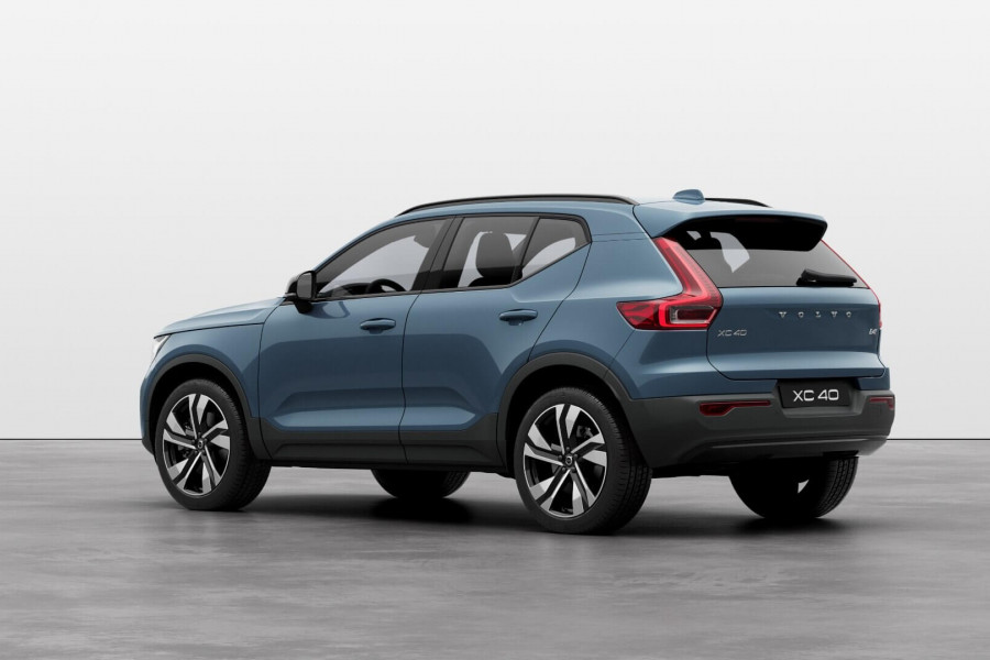 New 2024 Volvo XC40 Ultimate B4 Dark V101105 Volvo Cars Waverley, VIC