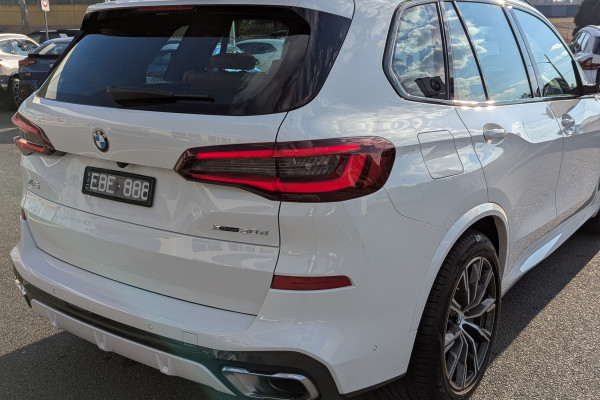 2023 BMW X5 xDrive30d SUV