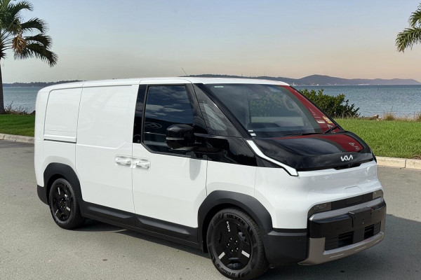 2026 Kia PV5 SW Cargo S Long Range Wagon Image 1