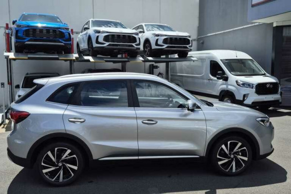 2025 MY25.5 MG ZS ZS32 Essence Hybrid+ SUV Image 6