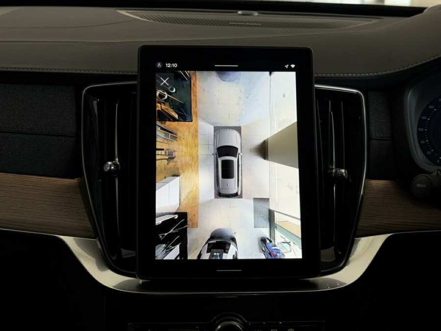 2026 Volvo XC90 L Series Plus B5 Bright SUV Image 15