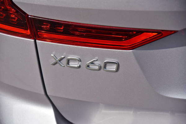 2025 MY26 Volvo XC60 UZ Plus B5 Bright SUV Image 5