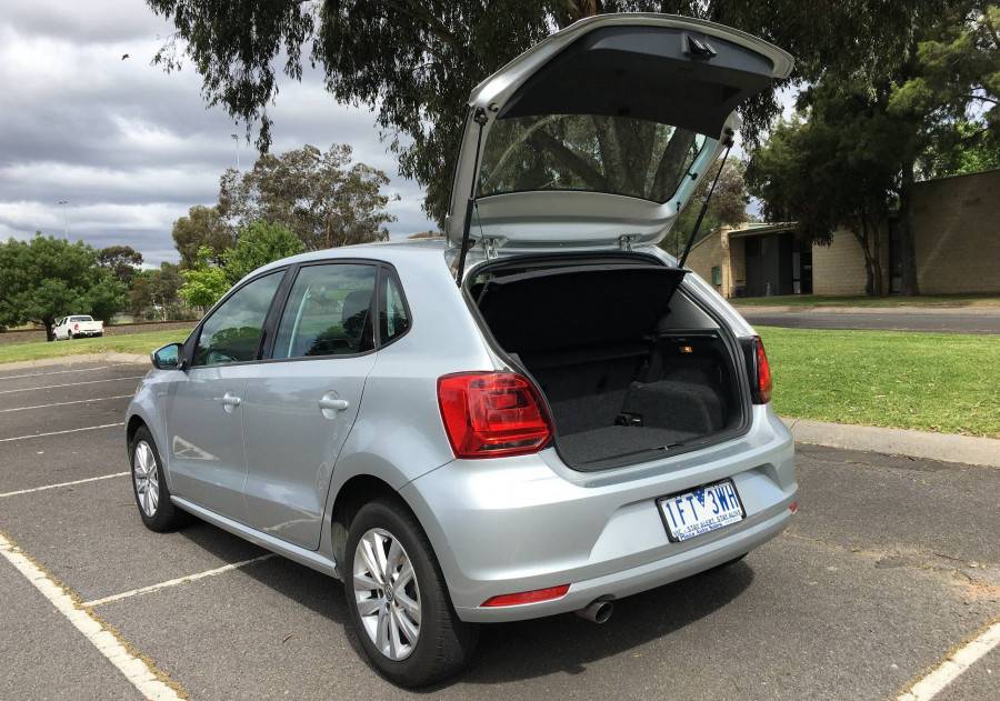 2015 [THIS VEHICLE IS SOLD] Plaza Auto Sales