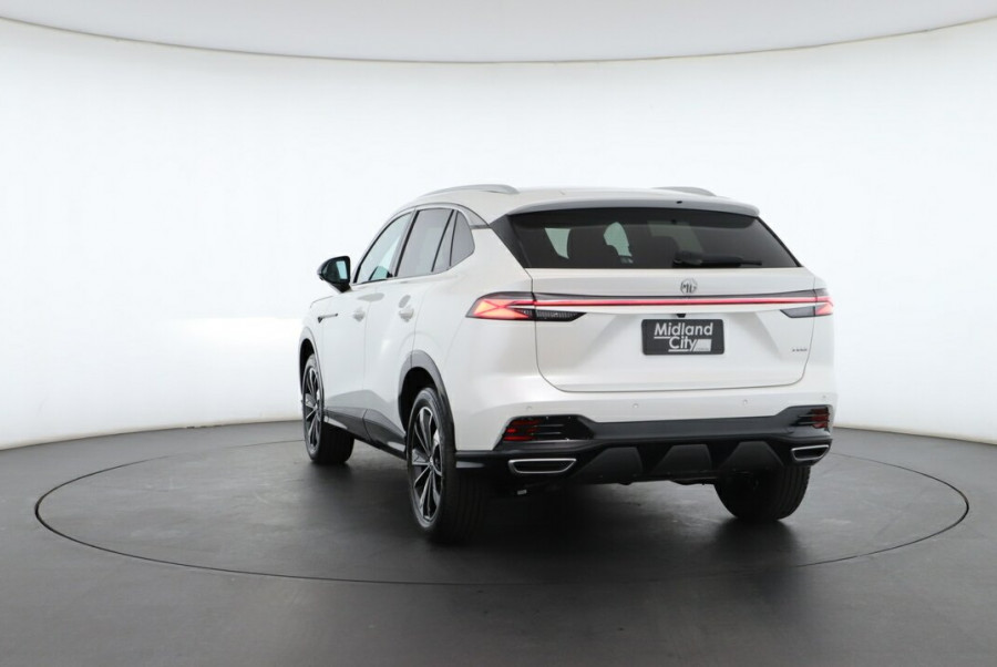 2025 MG HS AS33 Essence SUV Image 11
