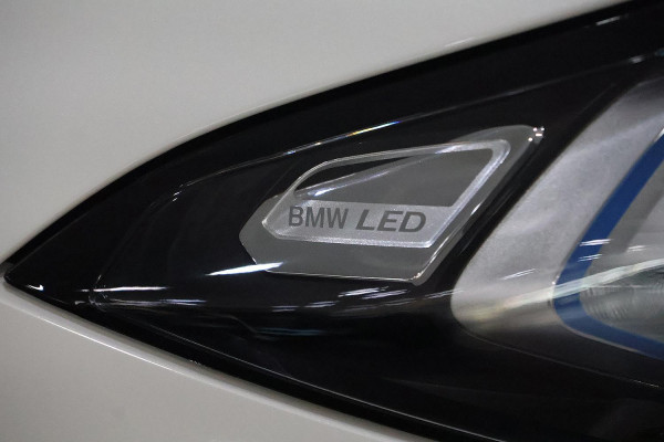 2026 MY25 BMW 3 Series G20 LCI II 330i M Sport Sedan image 3