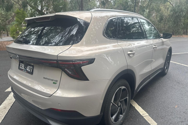 2025 MG MGS5 EV ZS3EM Essence 62 SUV Image 6