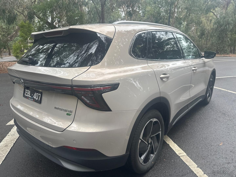 2025 MG MGS5 EV ZS3EM Essence 62 SUV Image 6