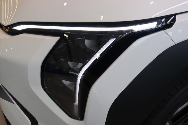 2026 MY27 Kia EV3 SV Air Long Range SUV Image 5