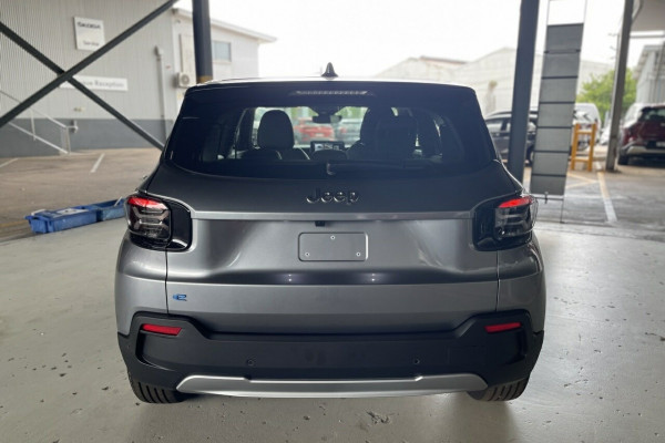 2024 Jeep Avenger JJ Limited SUV