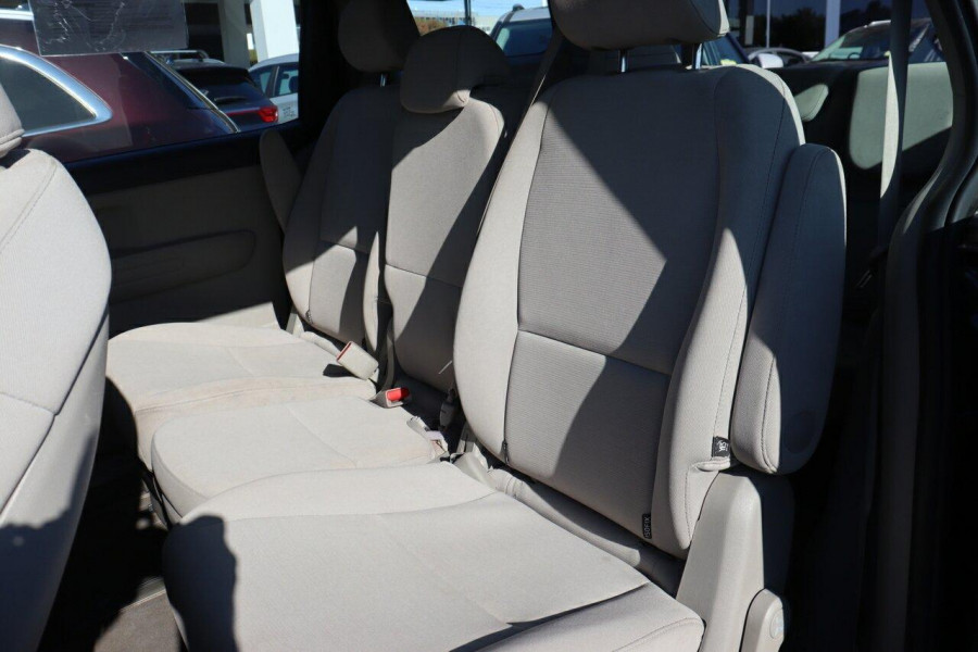 2017 Kia Carnival YP S People Mover Image 30