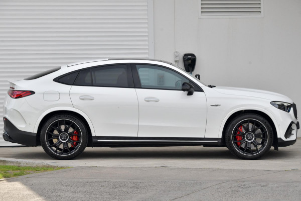 2025 Mercedes-Benz GLC-Class C254 GLC63 AMG S E Performance SUV image 3