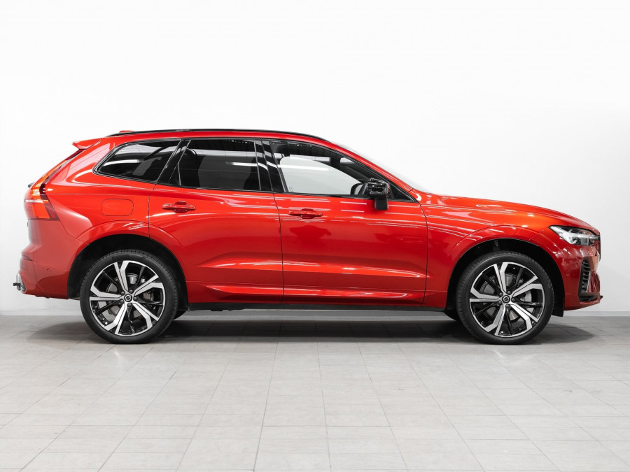 2022 Volvo XC60 UZ T8 Ultimate Recharge Plug in hybrid SUV Image 3