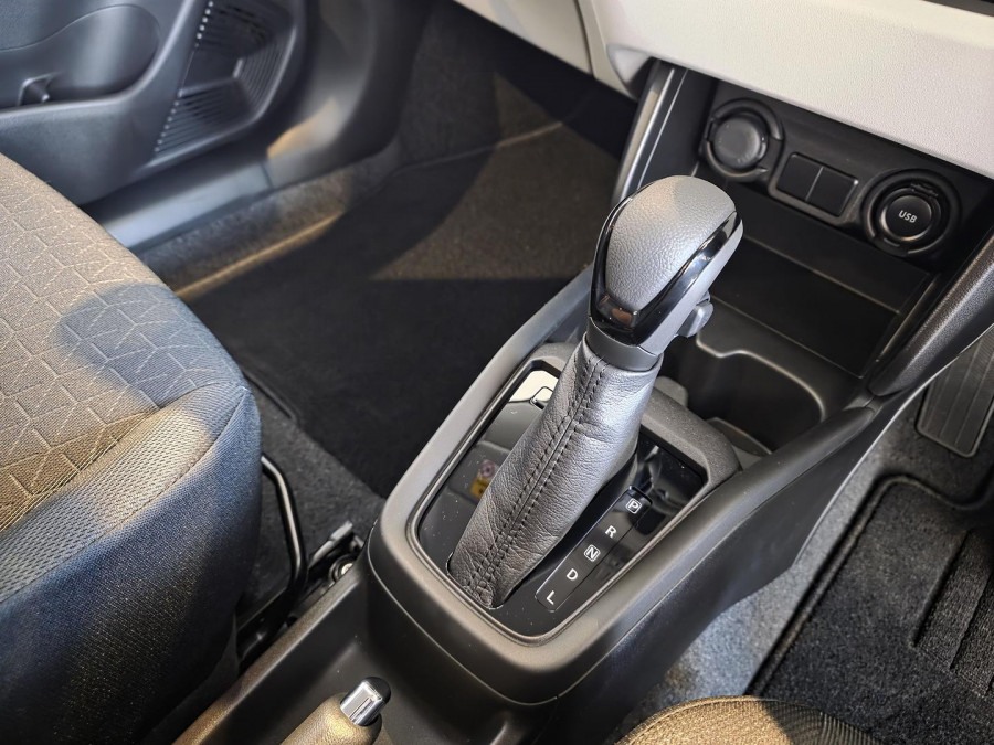 2026 Suzuki Swift UZ Hybrid Hatch Image 18