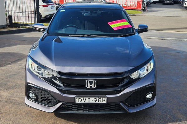 2017 Honda Civic 10th Gen VTi-S Hatch Image 8