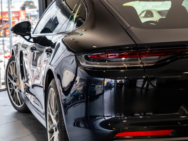 2021 MY22 Porsche Panamera 971 Sedan image 13