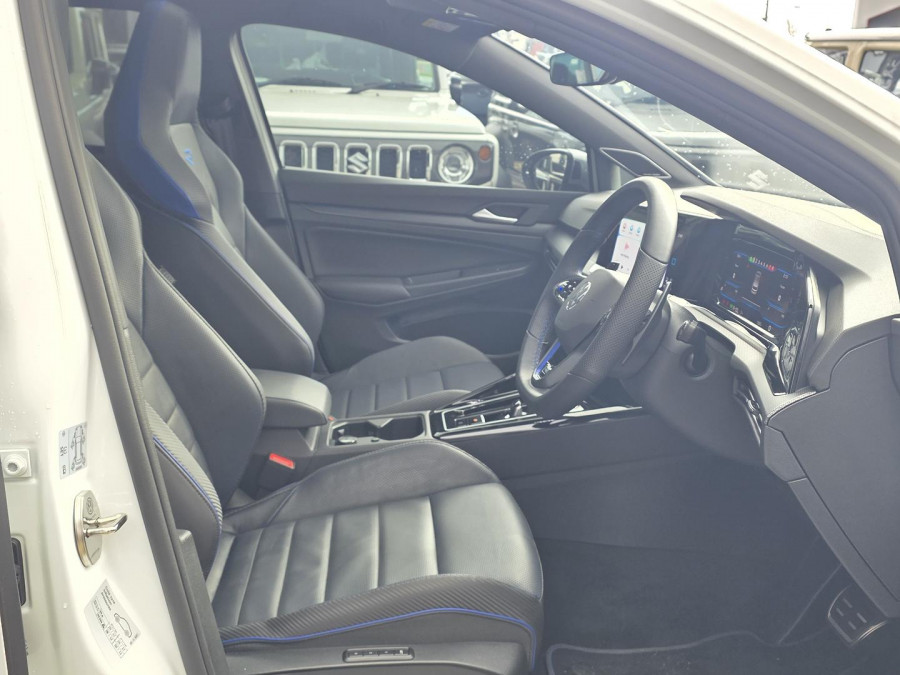 2023 Volkswagen Golf 8 R Hatch Image 12