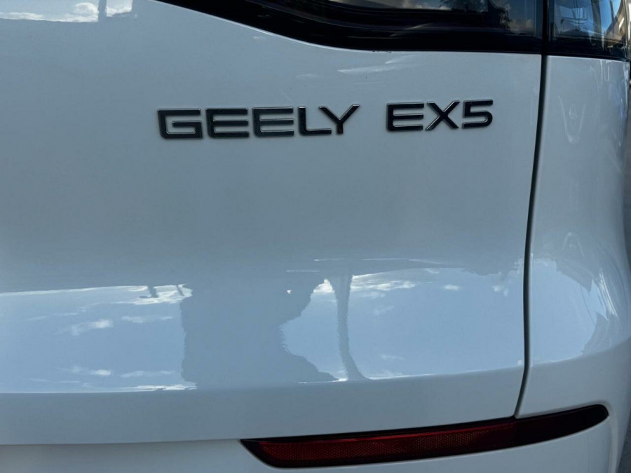 2025 Geely EX5 E245 Inspire SUV Image 9