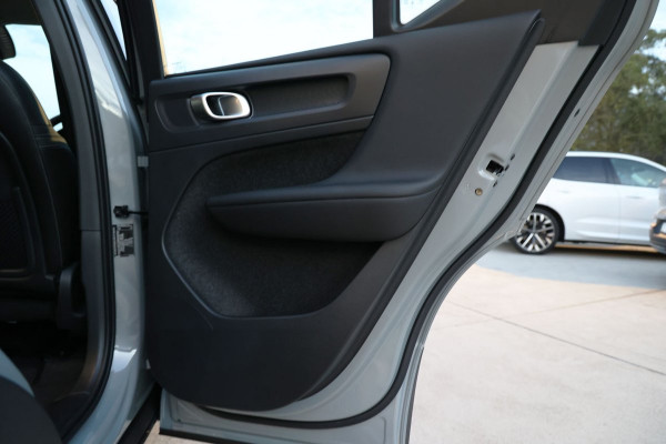 2026 Volvo XC40 XZ Plus B4 SUV Image 20