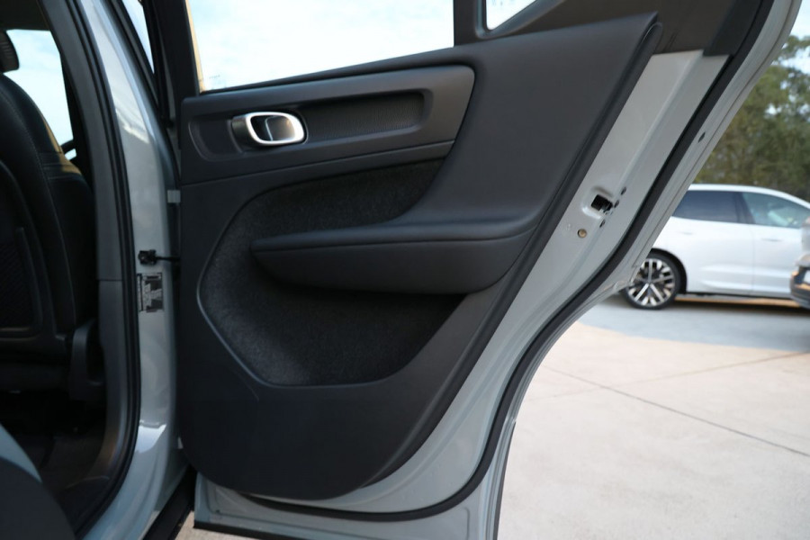 2026 Volvo XC40 XZ Plus B4 SUV Image 20