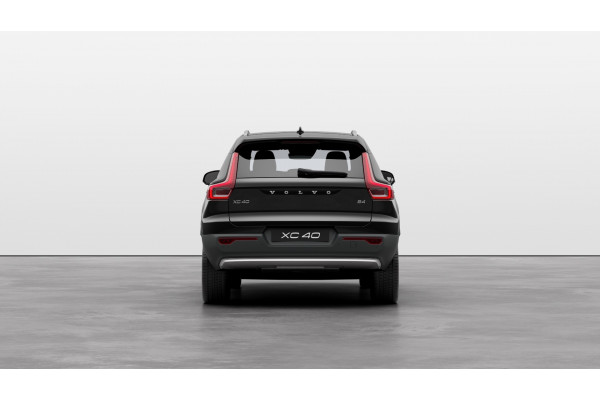 2025 Volvo XC40 XZ Plus B4 SUV Image 4