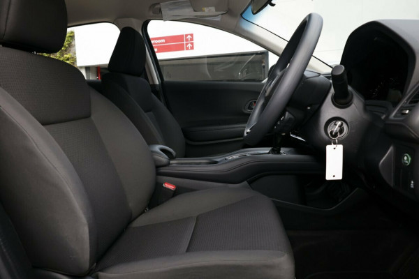 2020 MY21 Honda HR-V  VTi SUV Image 8