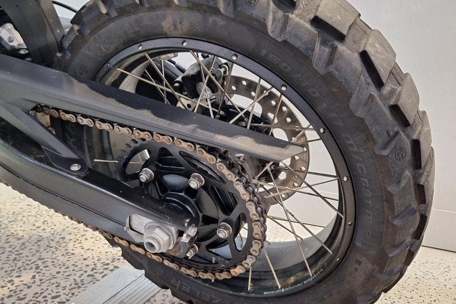 2025 BMW F 900 GS F 900