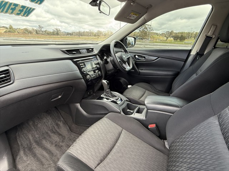 2017 Nissan X-Trail T32 ST SUV Image 16